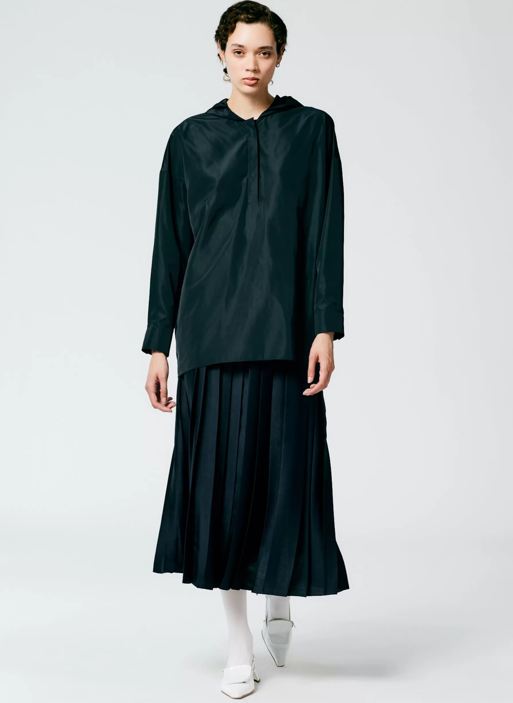 Tibi Feather Weight Pleated Pull On Skirt Navy Hot